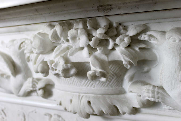 Exceptional Neo-Gothic Fireplace Chimneypiece in Statuary Carrara Marble For Sale 3