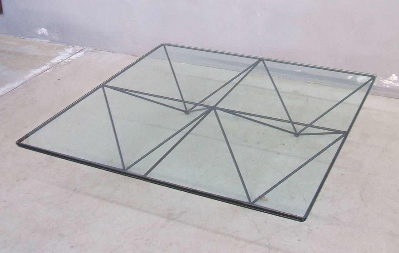 Mid-Century Modern Alanda Table by Paolo Piva
