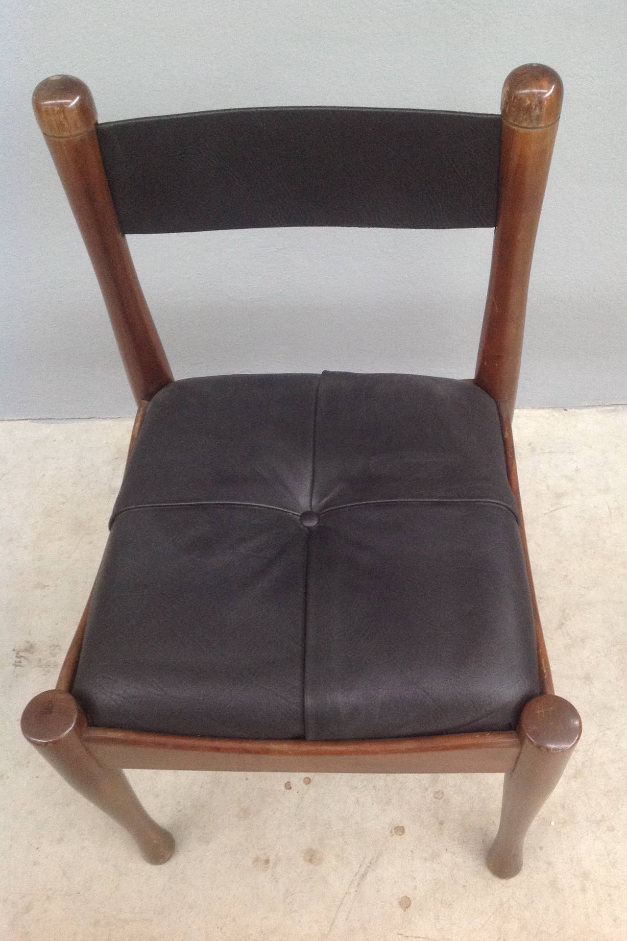 Mid-20th Century Set of Eight Leather and Wood Chairs by Silvio Coppola for Bernini