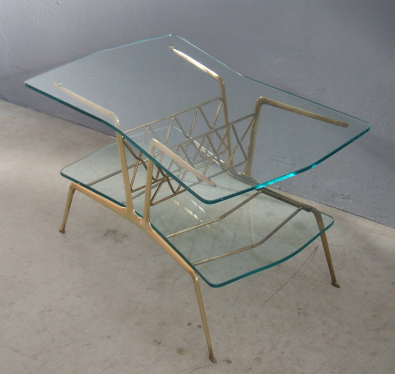 Italian Gio Ponti Style Magazine Coffee Table with Magazine Rack