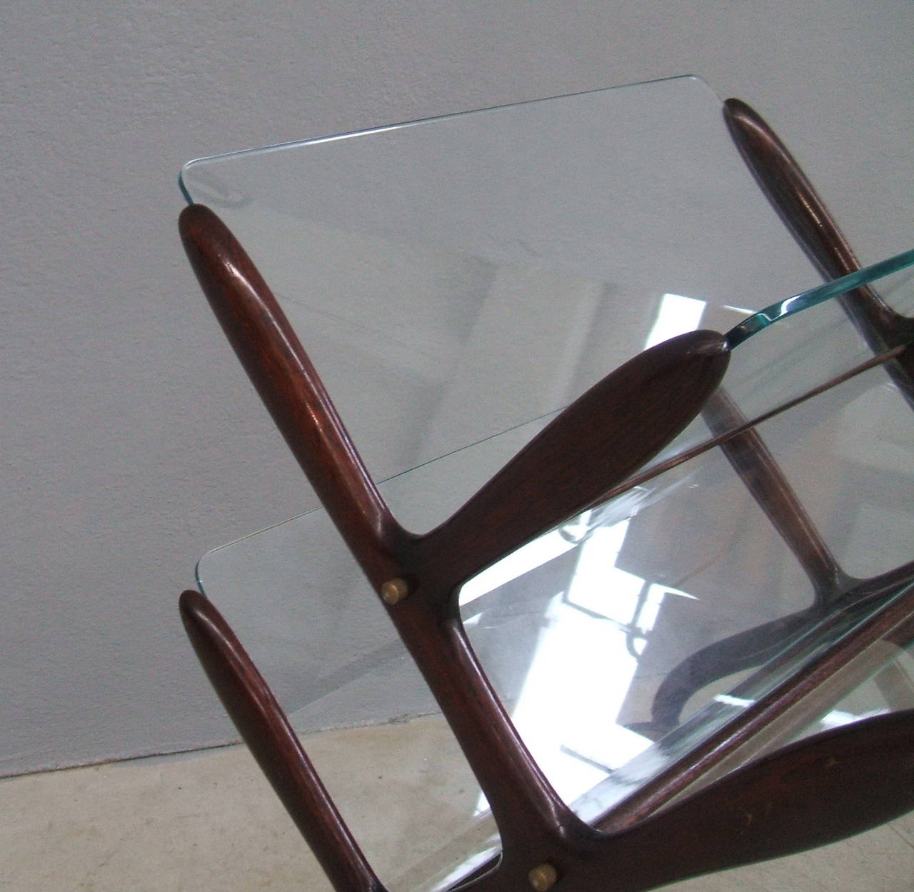 Mid-20th Century Magazine Rack by Cesare Lacca