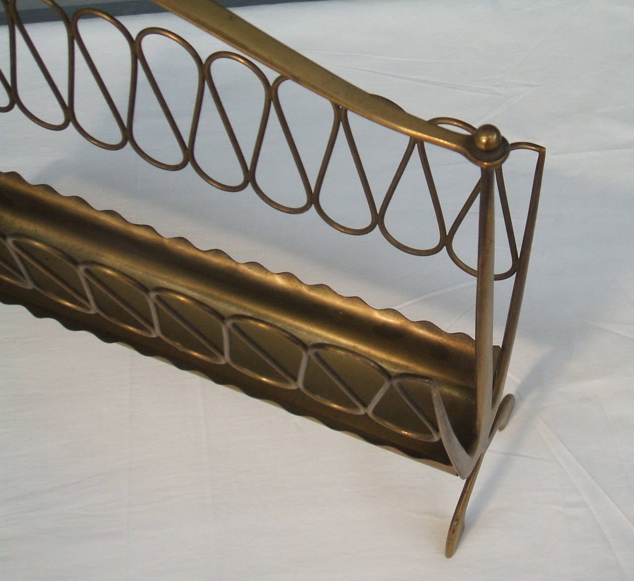 Gio Ponti Style Magazine Rack In Excellent Condition In Piacenza, Italy