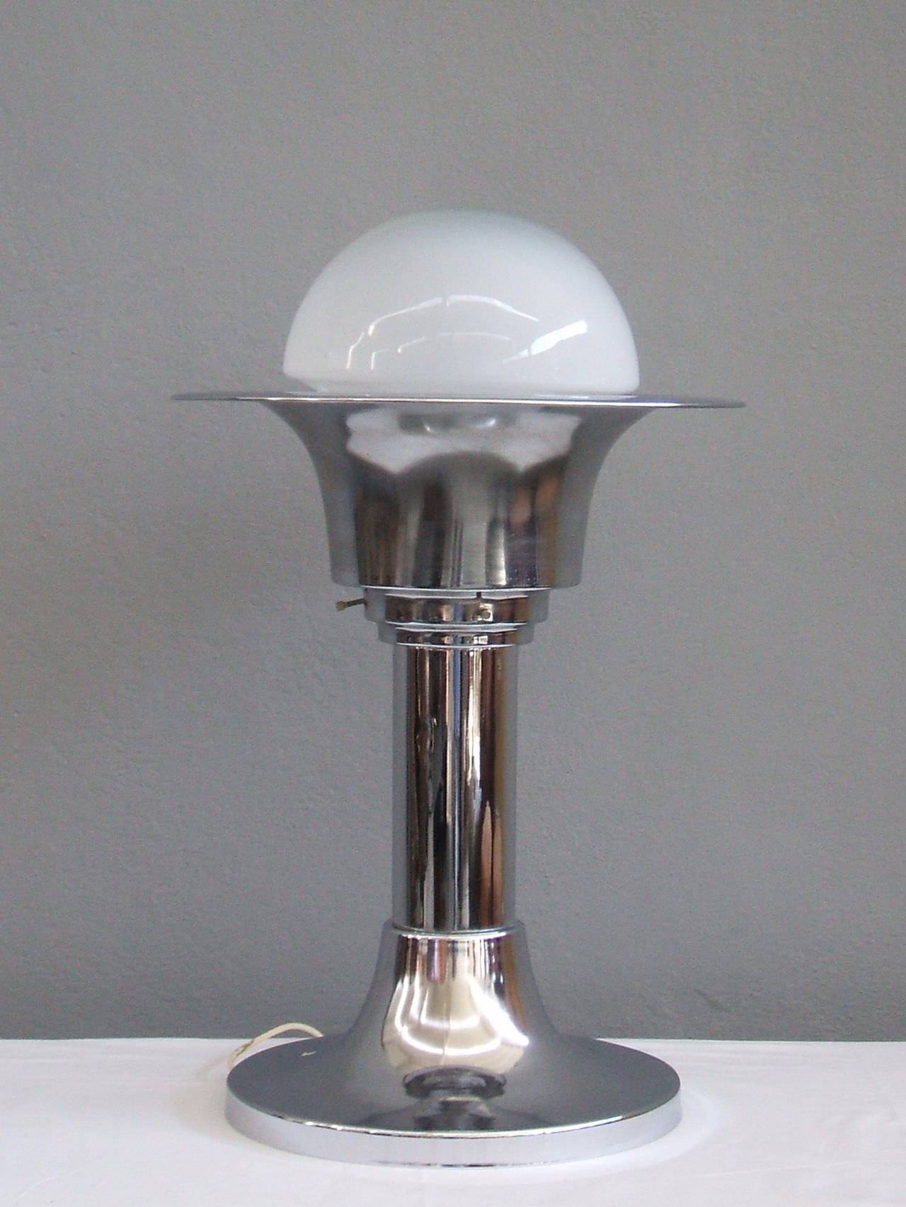 Chrome Very Nice Italian Table Lamp