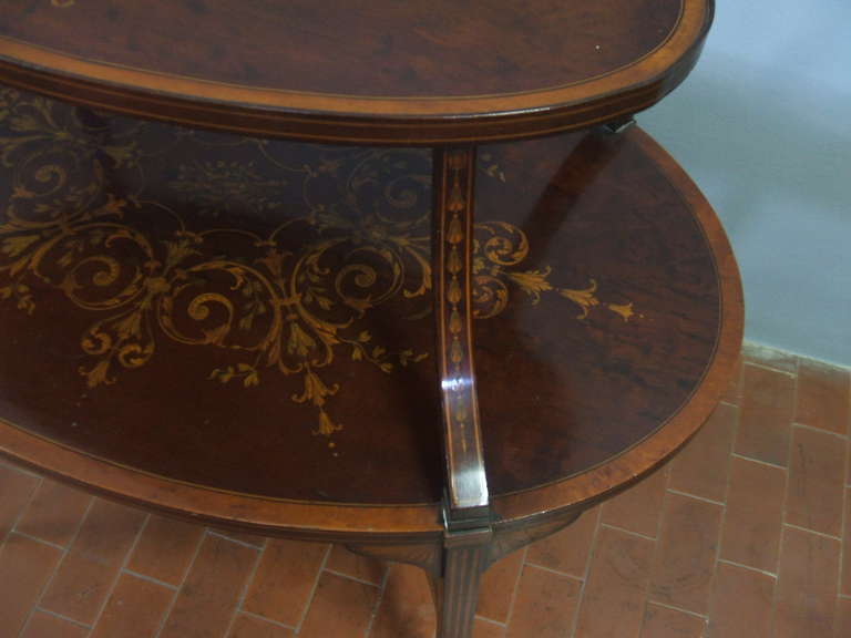 20th Century Fine English Satinwood Inlaid Dumb-Waiter Table