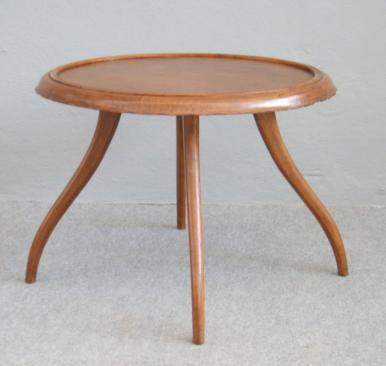 Mid-Century Modern Side Table Attribuited to Osvaldo Borsani