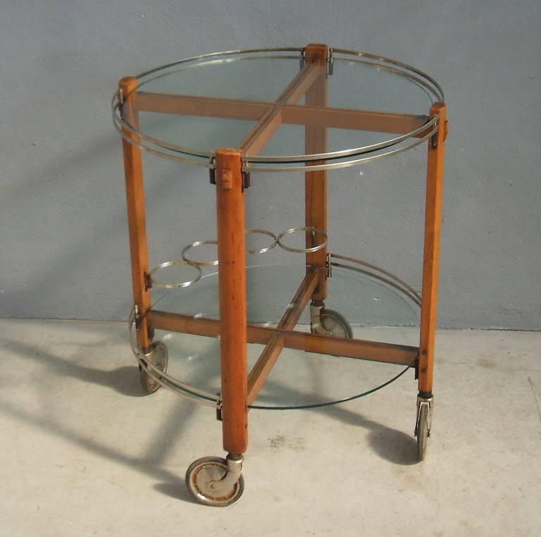 Very nice wood and chrome italian bar cart in the style of Ico Parisi.