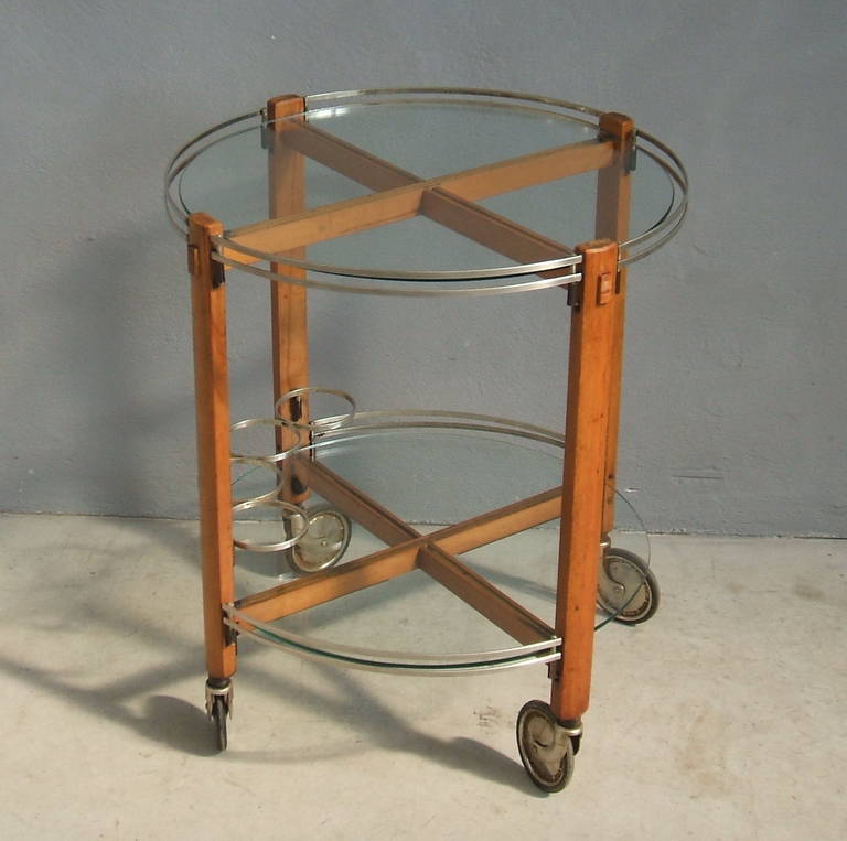 Italian 1960s Round Bar Cart In Excellent Condition In Piacenza, Italy