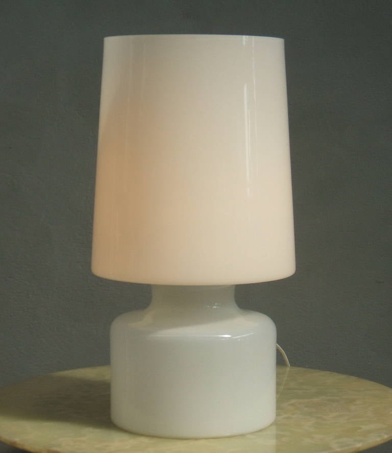 Mid-20th Century Murano Glass Table Lamp in the Style of Fontana Arte