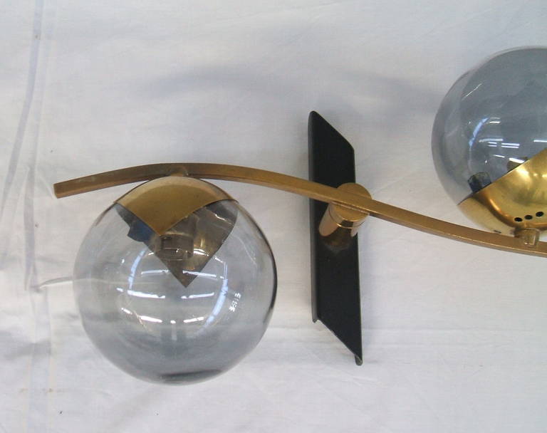 Mid-20th Century Pair of Brass and Glass French Wall Sconces