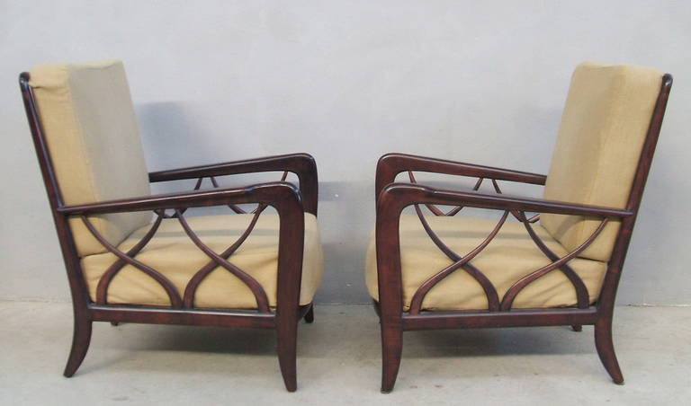 Very elegant armchairs in the style of Paolo Buffa.
Original upholstery.