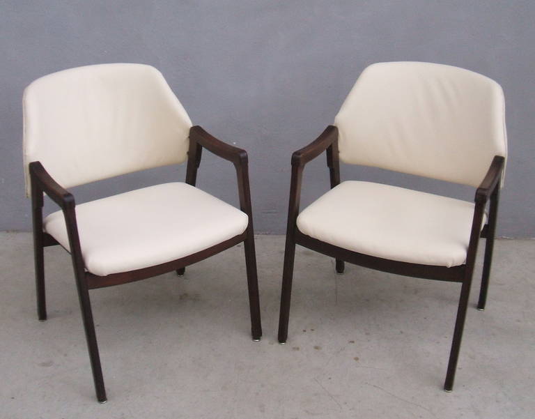 Walnut Wonderful Set of 12 Dining Chairs by Ico and Luisa Parisi, Cassina, 1961