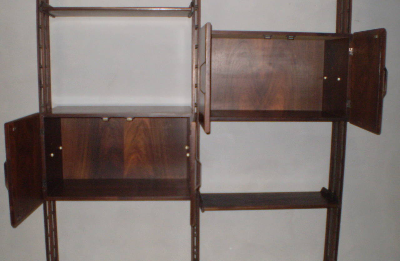 Beautiful Franco Albini Style Bookshelf In Excellent Condition In Piacenza, Italy