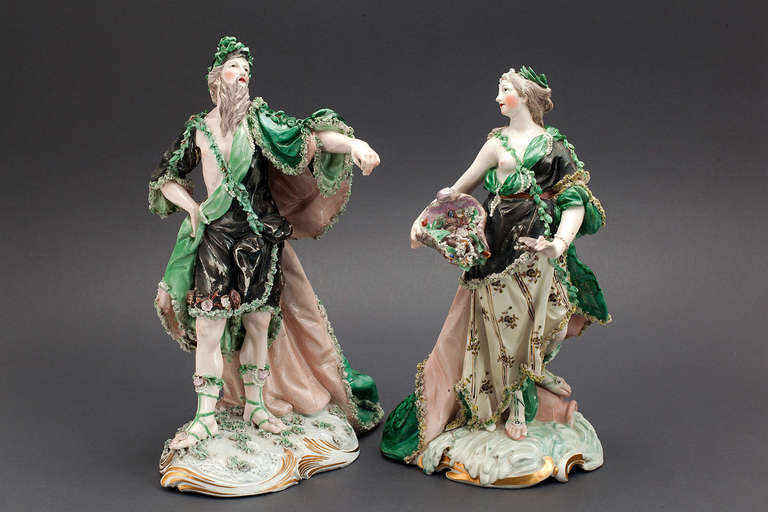 Big theatre figures by Franz Conrad Linck (1730 – 1793)
Frankenthal about 1765 / 70

Oceanos:
Under glaze blue mark ‘CT’ with crown and two points
Scratch mark ‘f No2’ (same as the Oceanos in the Reiss Engelhorn Museum)
Height: 28
