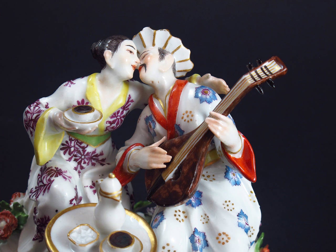Rococo Meissen Group of Oriental Lovers, circa 1745 For Sale