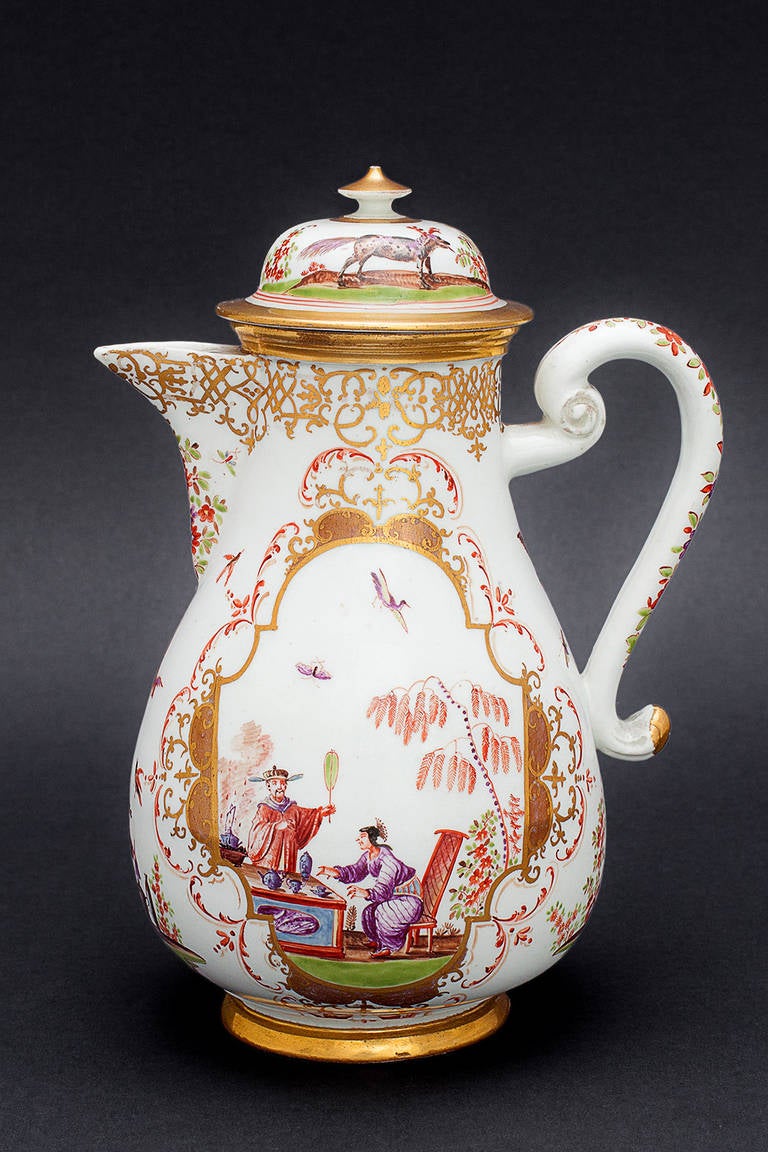 Meissen Chinoiserie Travelling Tea and Coffee Service in the Original Case In Good Condition In Weinheim, DE