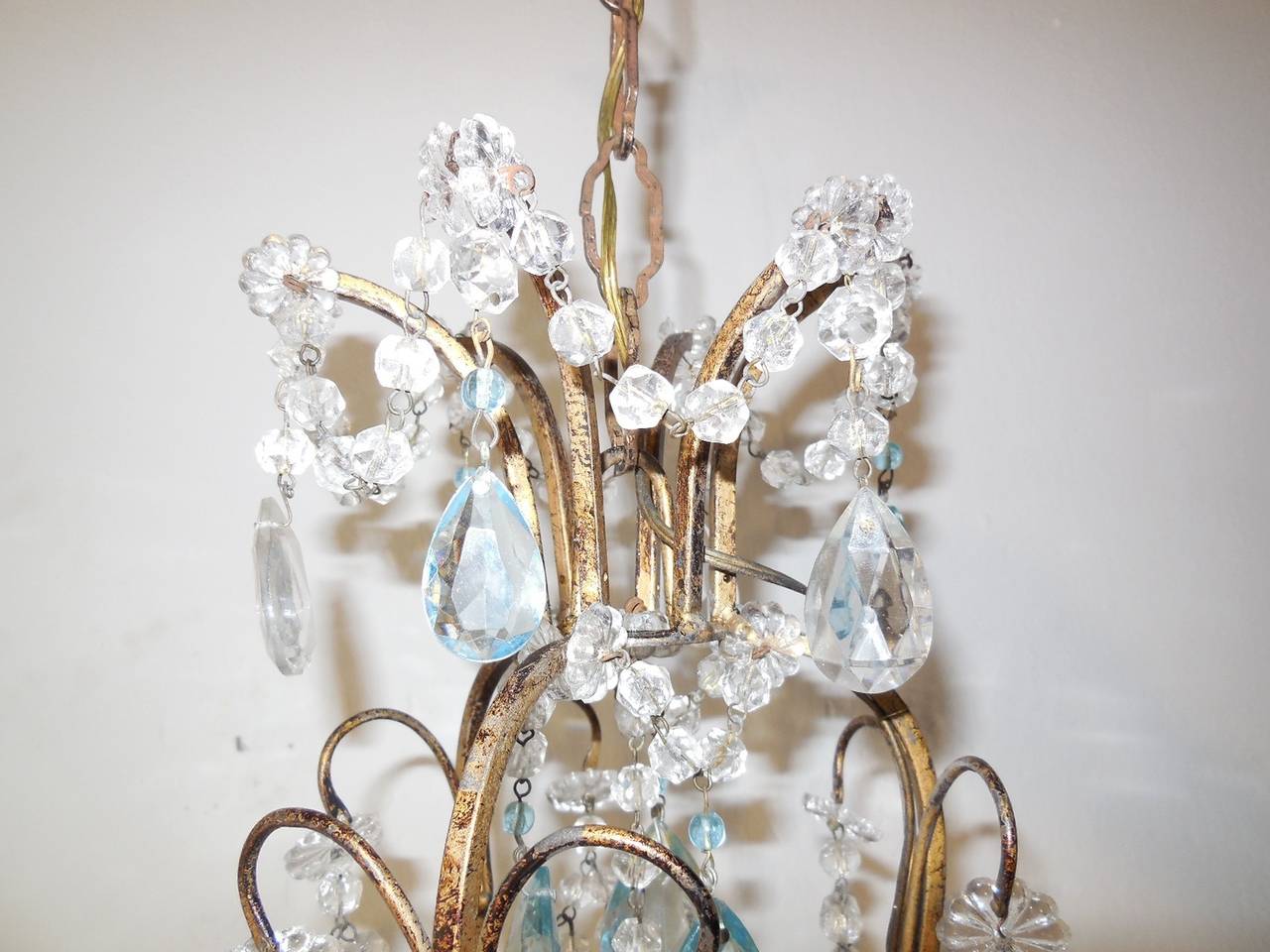 French Aqua Crystal Prisms, Drops and Flowers Chandelier, circa 1920 In Excellent Condition For Sale In Firenze, Toscana