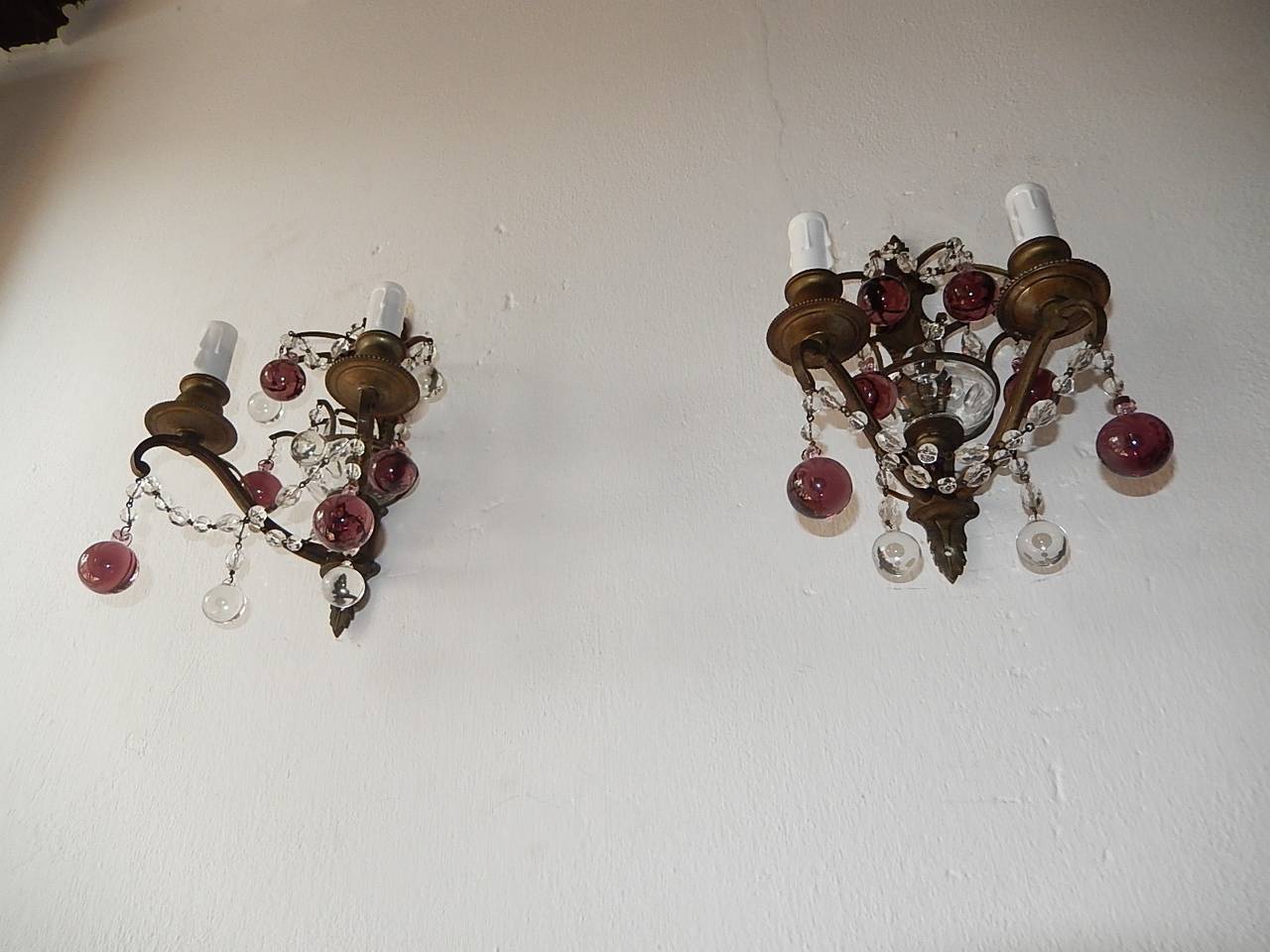 French Bronze Amethyst Murano Glass Balls Sconces In Excellent Condition In Modena (MO), Modena (Mo)