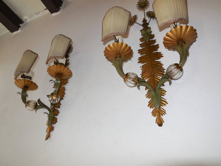 Maison Bagues Crystal Ball Tole Floral Sconces In Excellent Condition In Modena (MO), Modena (Mo)