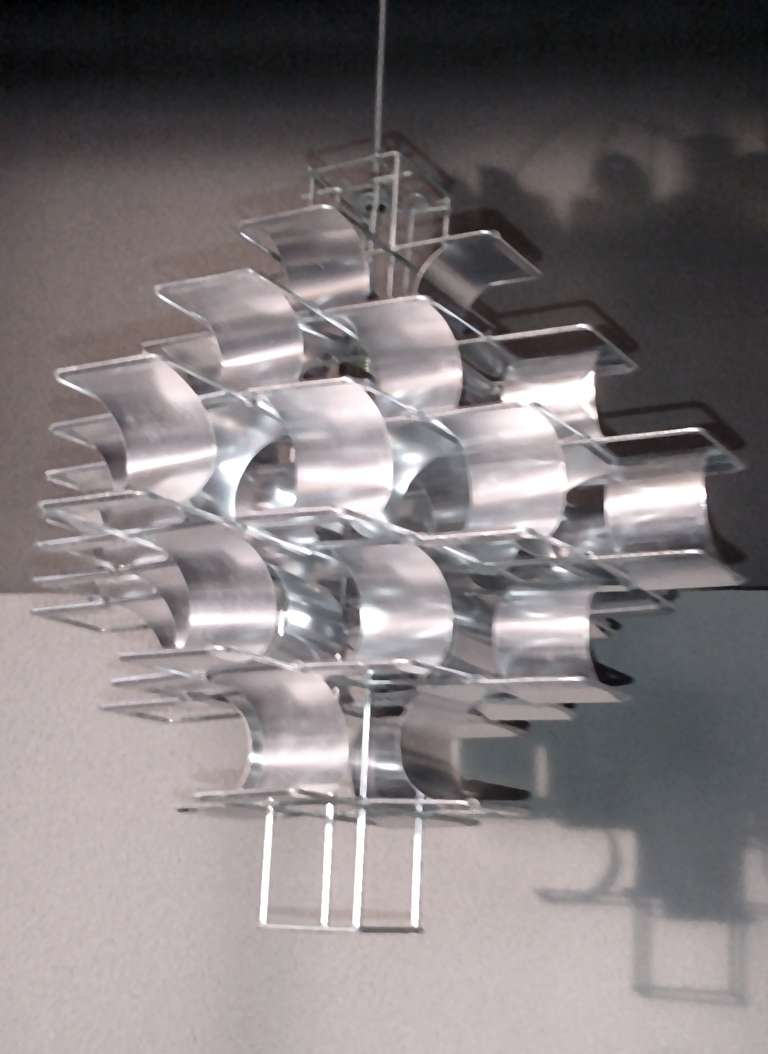 Futurist Cassiopea Lamp