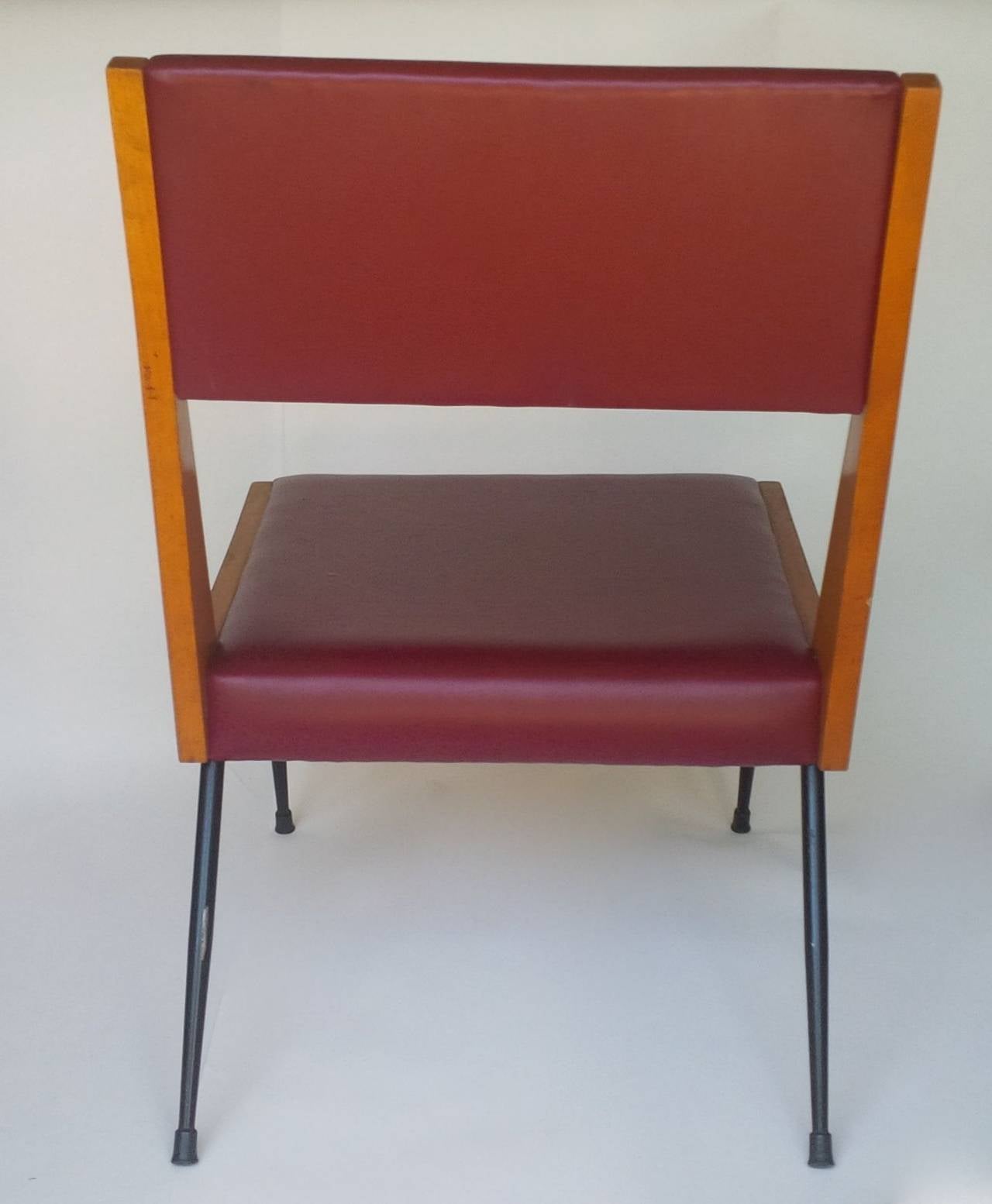 Mid-Century Modern Mid Century Slipper Chair For Sale