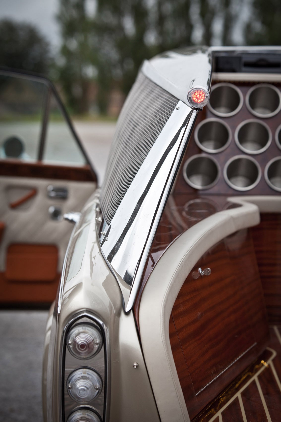 Late 20th Century Unique Rolls-Royce Silver Shadow Champagne Bar and DJ Booth