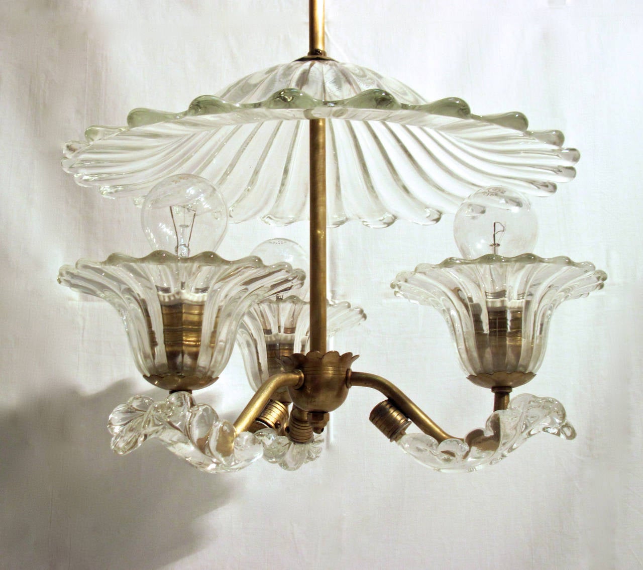 Italian Mid Century Barovier & Toso Murano Glass and Brass Pendant In Excellent Condition In Hem, NL