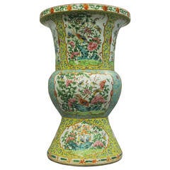 19th Century Famille Rose Beaker Vase 10