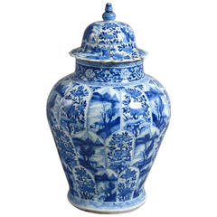 Antique Early 18th Century Blue and White Kangxi Period Porcelain Vase