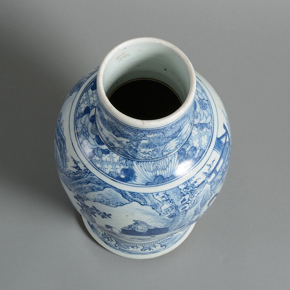 19th Century Blue and White Porcelain Vase 1