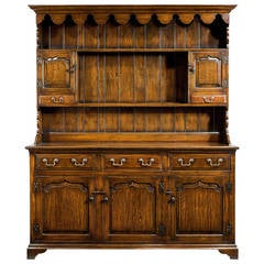 18th Century Style Oak Dresser and Rack