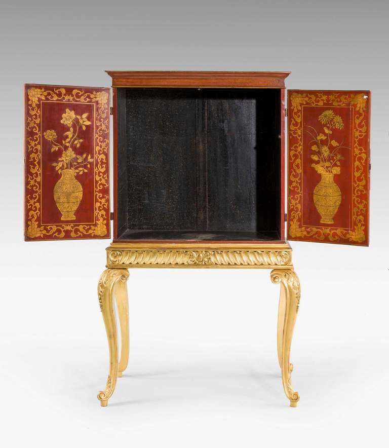 Chinoiserie Red Lacquered Cabinet 2