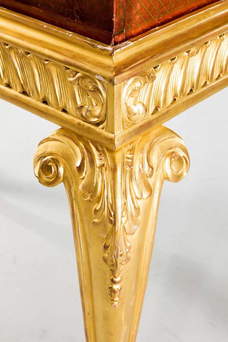 Chinoiserie Red Lacquered Cabinet 4