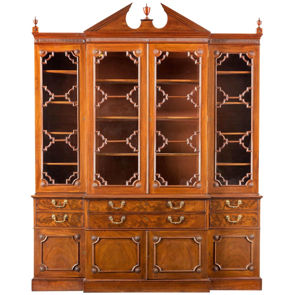 Chippendale Period Mahogany Breakfront Library Bookcase For Sale