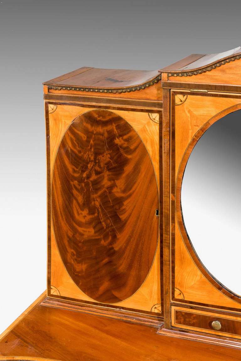 George III Period Dressing Table In Excellent Condition In Peterborough, Northamptonshire