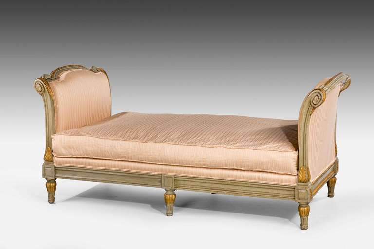 An attractive parcel-gilt Lit Du Jour with well carved and very soft gilded decoration. The ground color dove grey, largely original gilding now very mellow and soft.

It's silly to think that a bed is for sleeping. ( Oscar Wilde ).