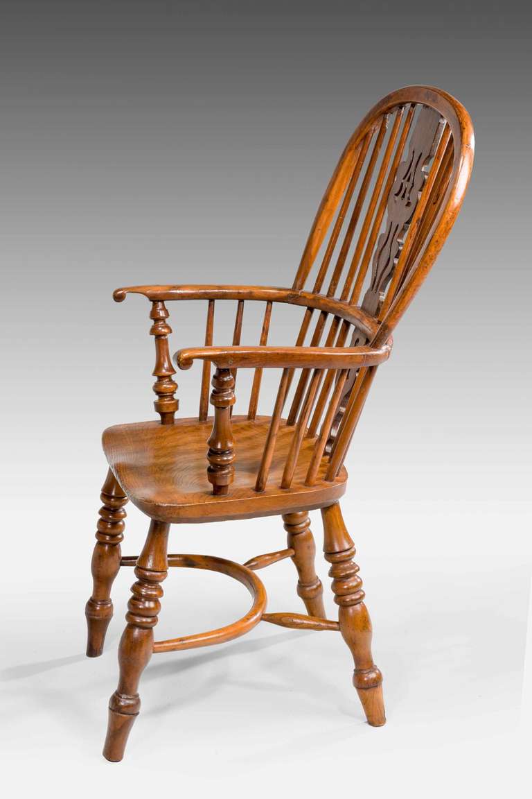 Early 19th Century Yew-Wood Windsor Armchair 2