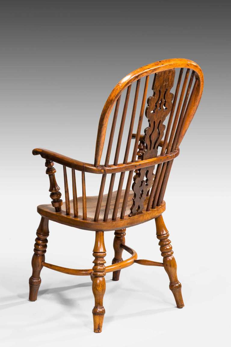 Early 19th Century Yew-Wood Windsor Armchair 3