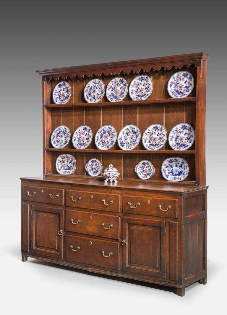 British Late 18th Century Oak Dresser and Rack