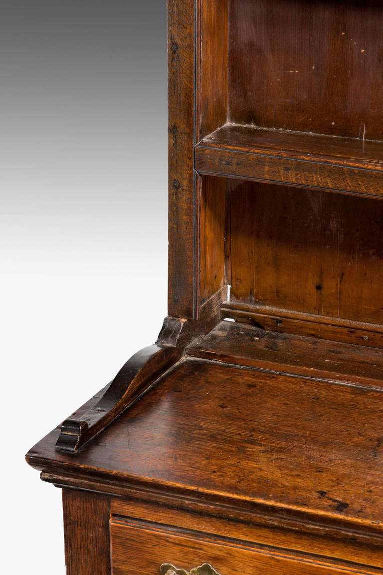 British 18th Century Oak Dresser and Rack
