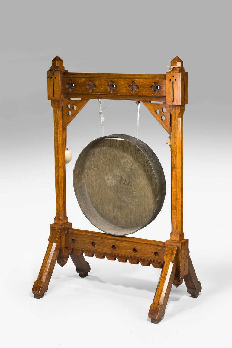 A 19th century oak framed gong showing Gothic influence to the design.

RR.