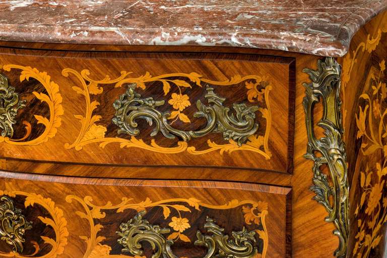 Mid-19th Century Kingwood Marquetry Bombe Commode In Good Condition In Peterborough, Northamptonshire