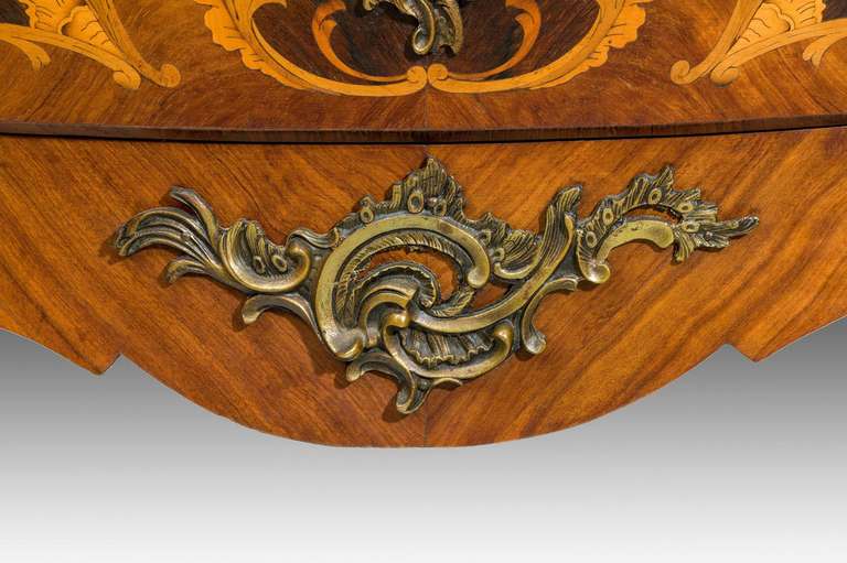 Mid-19th Century Kingwood Marquetry Bombe Commode 2