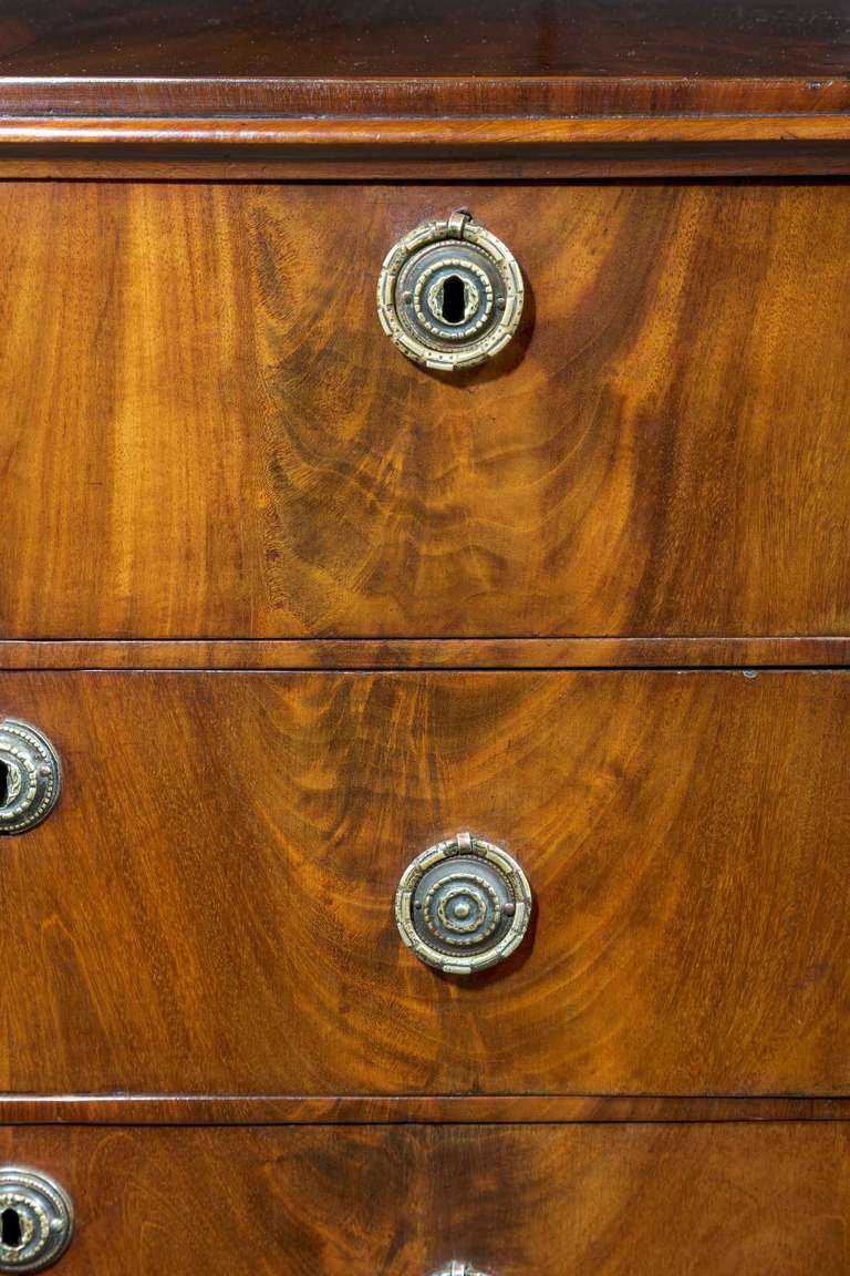 Early 19th Century Mahogany, Miniature Chest of Drawers In Good Condition In Peterborough, Northamptonshire