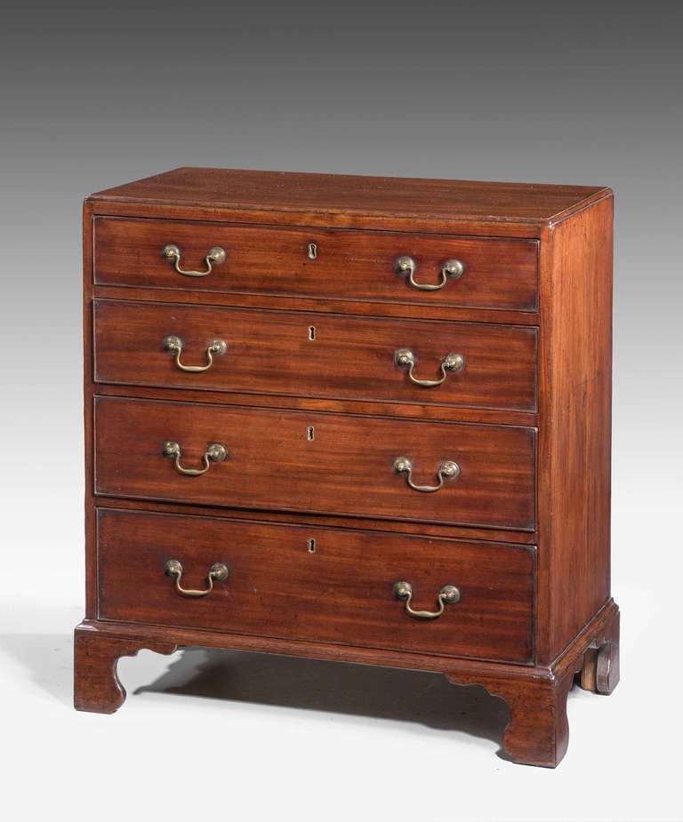 George II period mahogany caddy top chest of drawers on original bracket feet, good original swan neck handles.

RR.