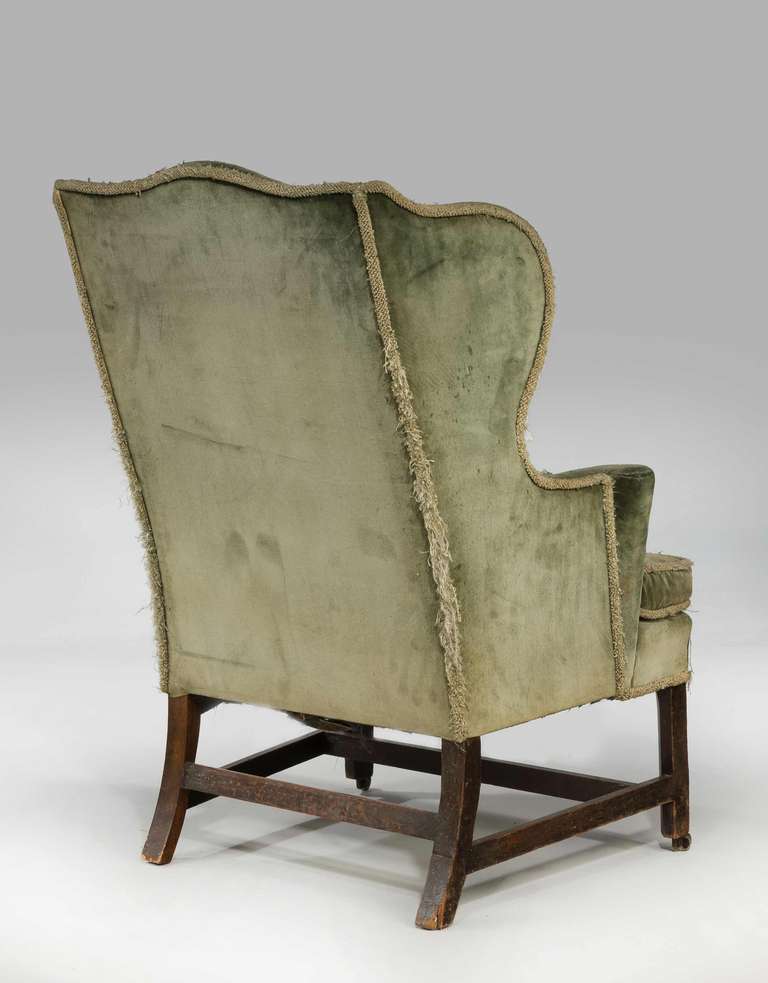 Chippendale Period Mahogany Wing Chair In Good Condition For Sale In Peterborough, Northamptonshire