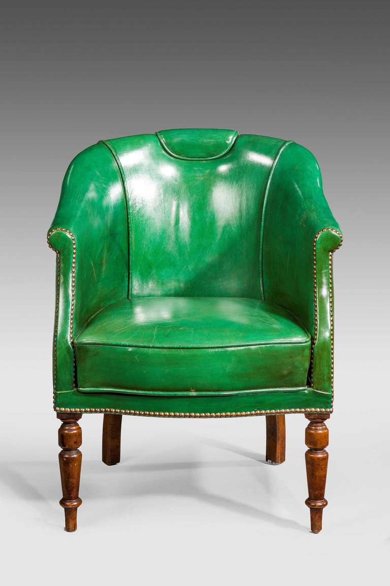 19th Century Green Leather Chair In Good Condition In Peterborough, Northamptonshire