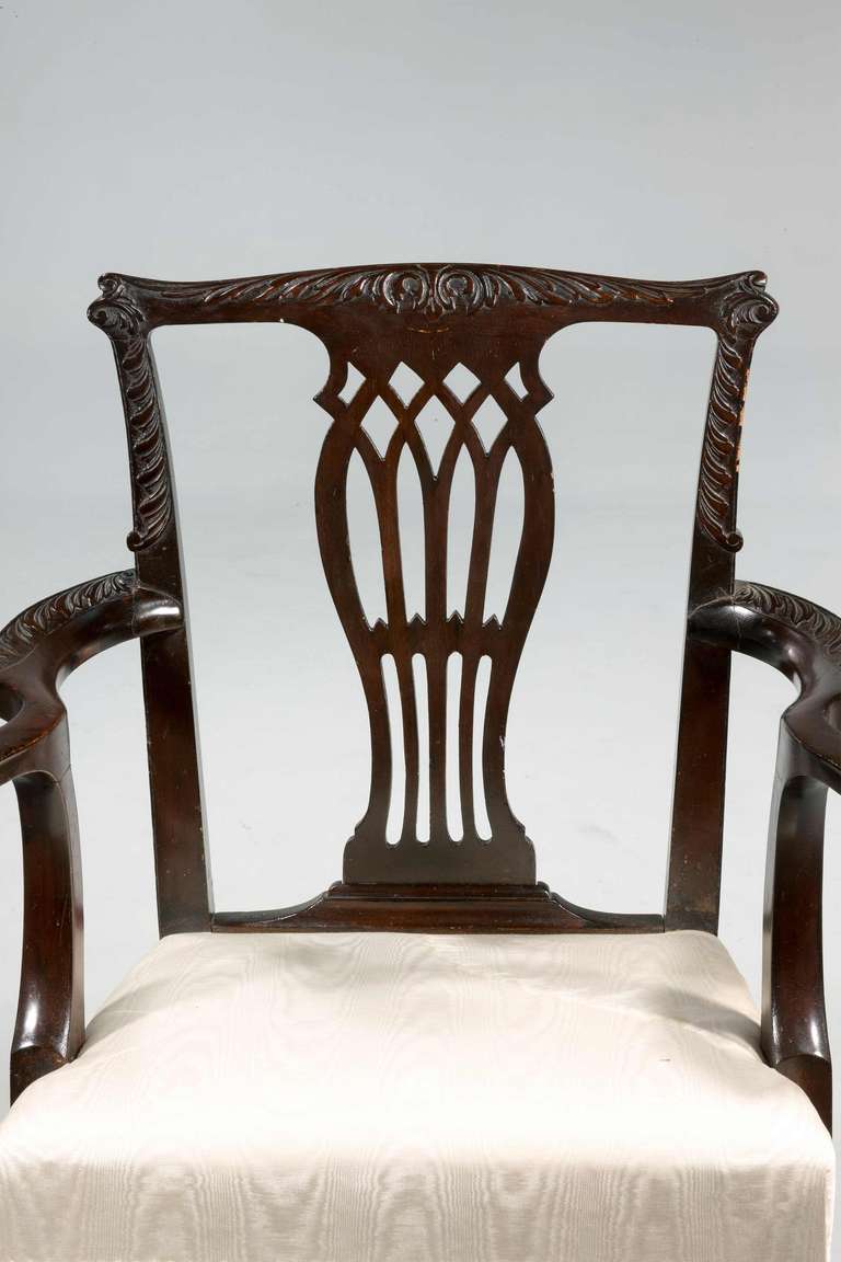 Chippendale Design Elbow Chair In Good Condition In Peterborough, Northamptonshire