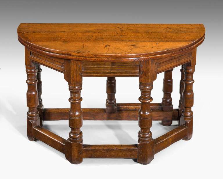 British 17th Century Credence Table For Sale