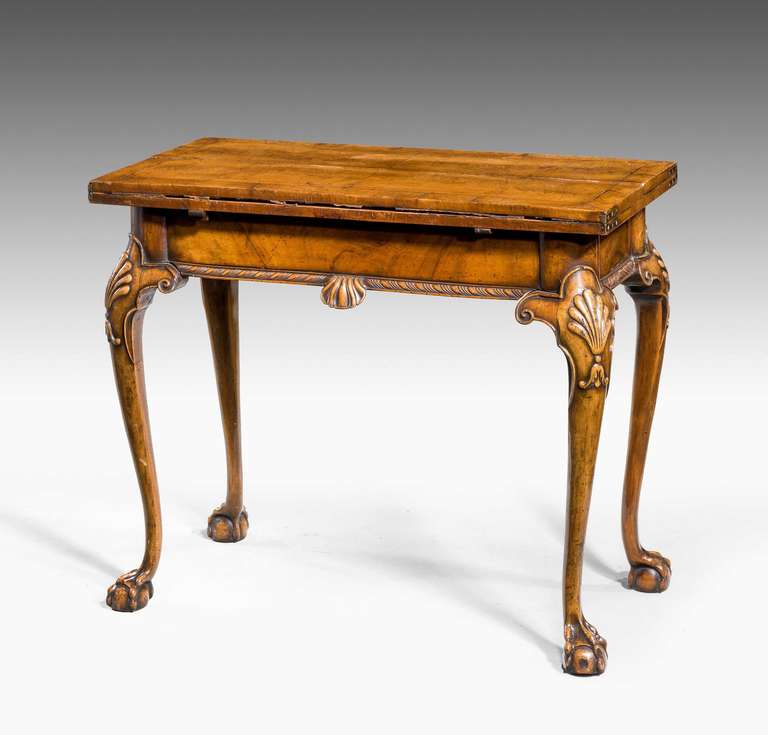 British George I Design Games Table