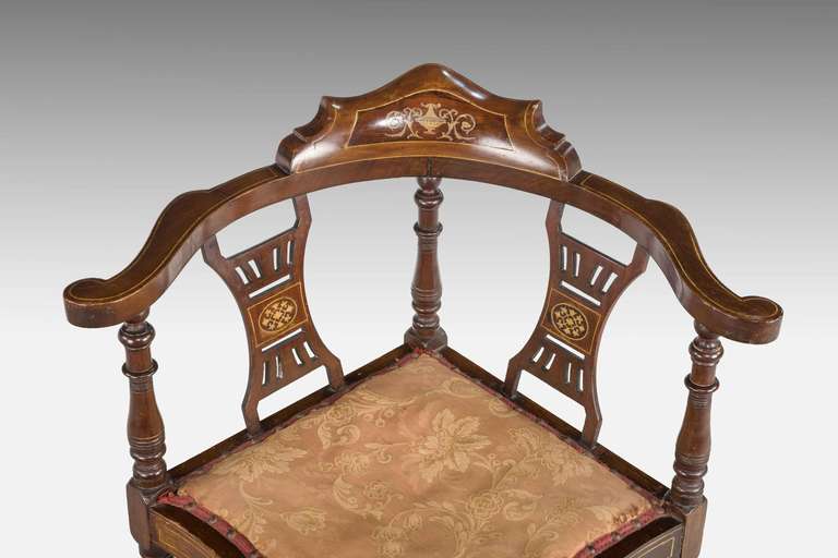 Victorian Period Mahogany Framed Corner Chair In Good Condition In Peterborough, Northamptonshire